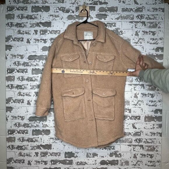 American Eagle | women tan teddy bear jacket - Picture 8 of 11